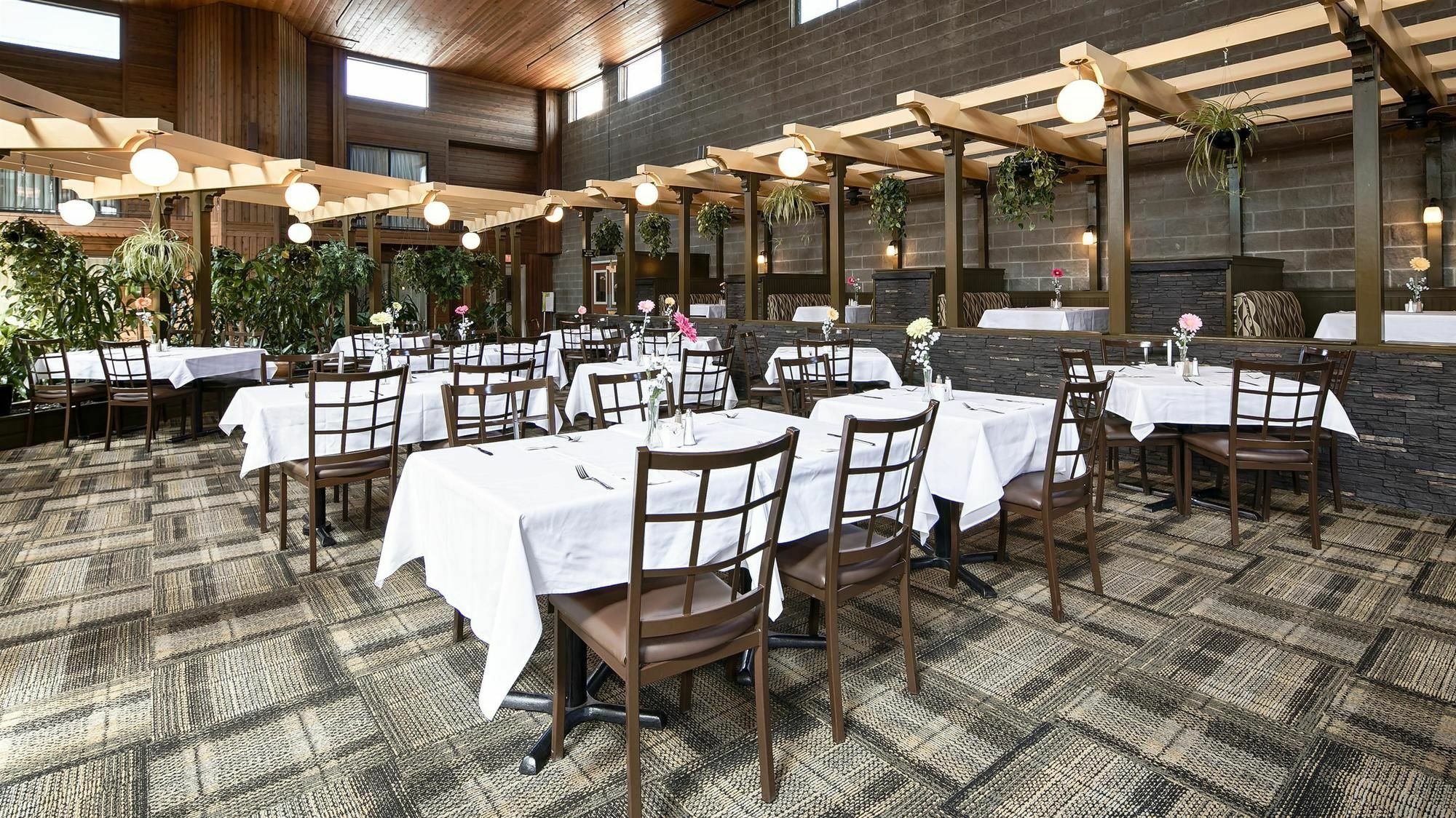 Surestay Hotel By Best Western Chilliwack Extérieur photo